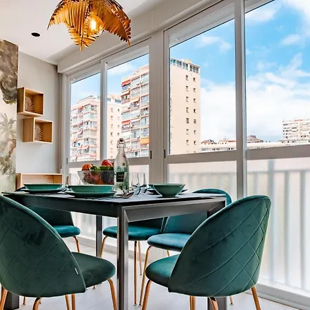Apartamento High Comfort. Primera Linea Playa Levante Apartment Benidorm
